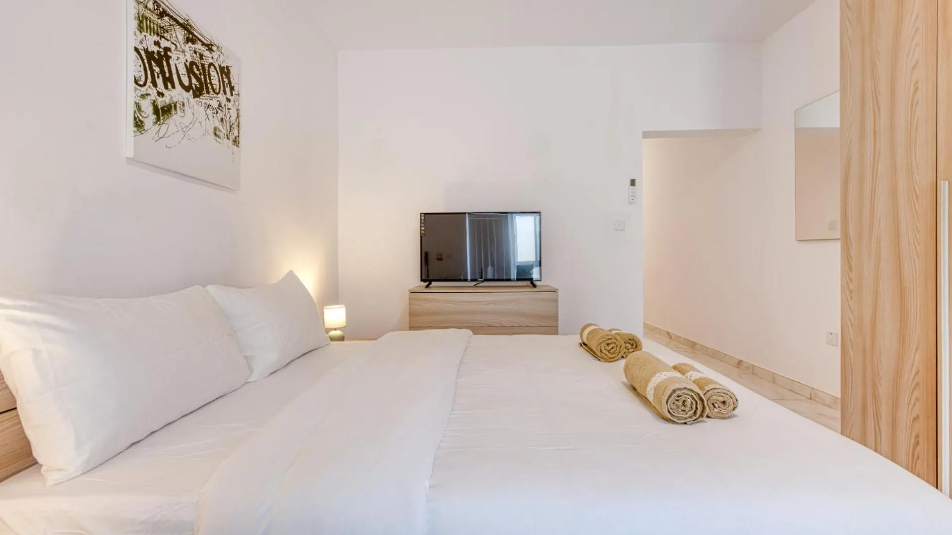 New Studio In Msida 0*,  Malta